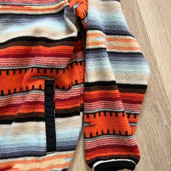 Cinch Multicolor Striped Pullover - Size 10 Youth - Picture 5 of 8